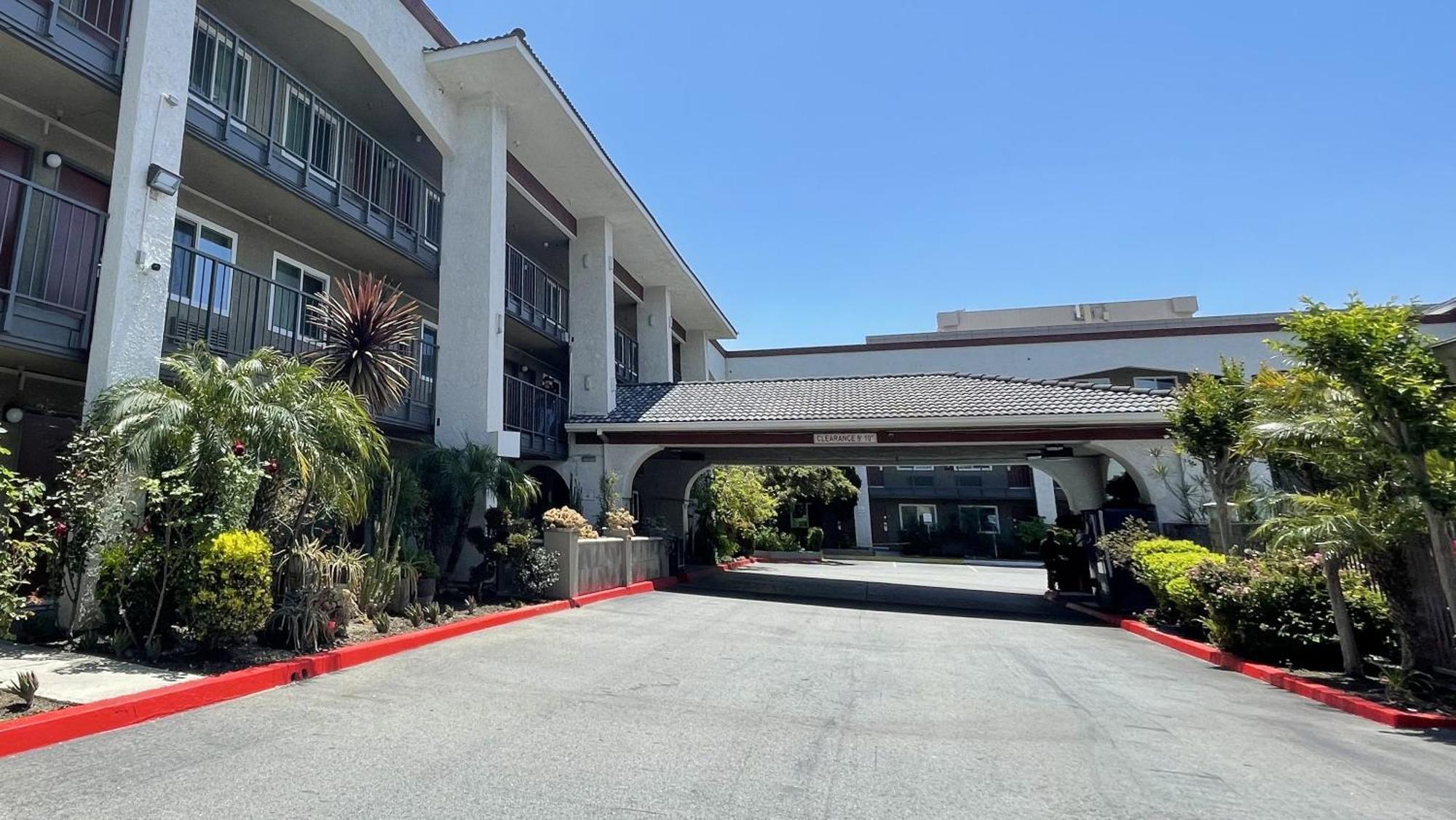 Quality Inn Ontario Airport Convention Center Eksteriør bilde