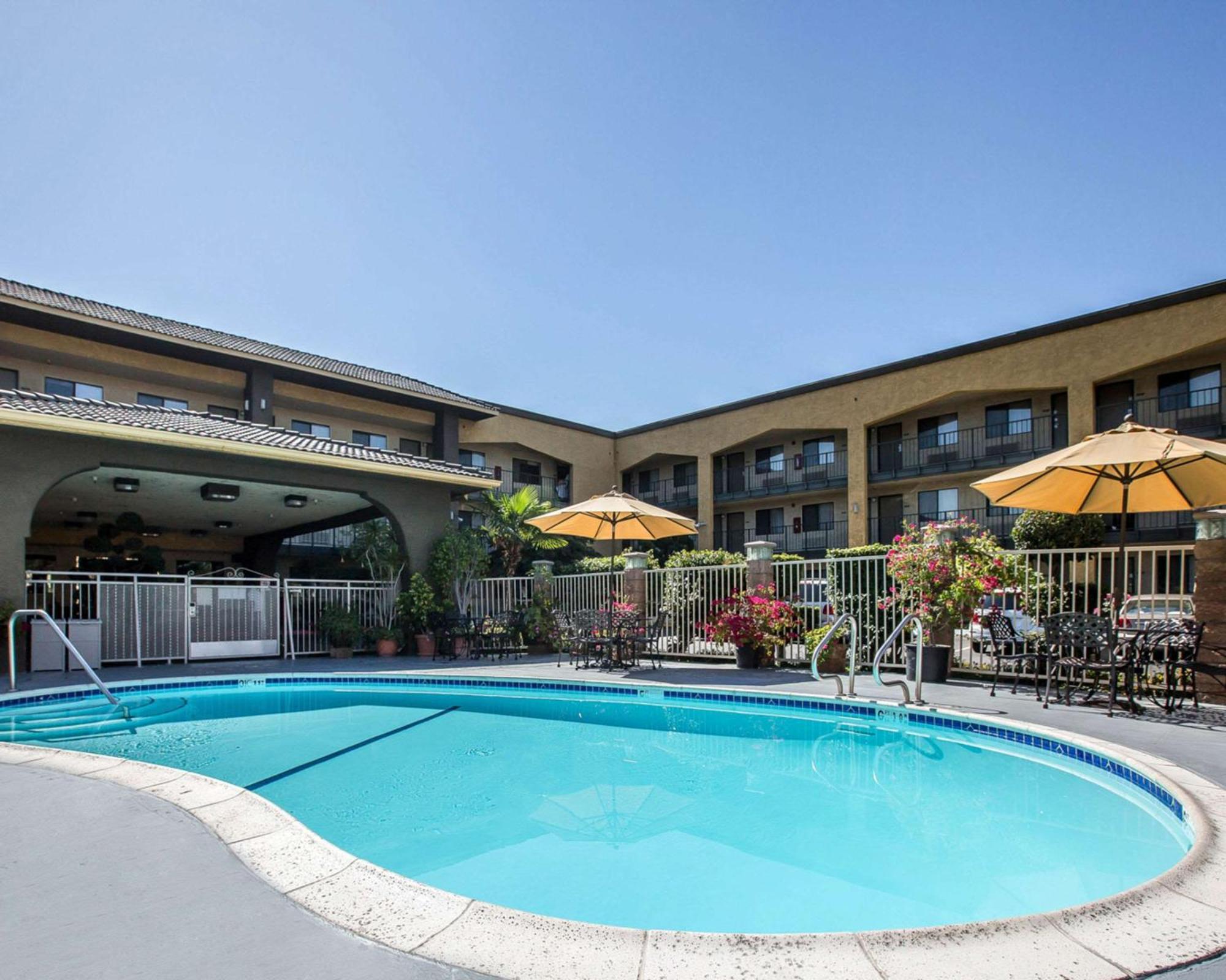 Quality Inn Ontario Airport Convention Center Eksteriør bilde