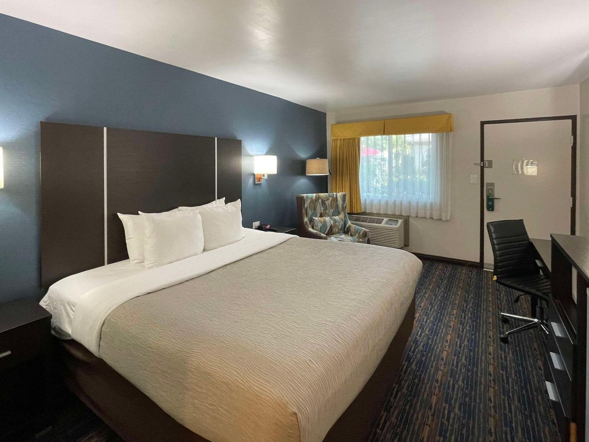 Quality Inn Ontario Airport Convention Center Eksteriør bilde
